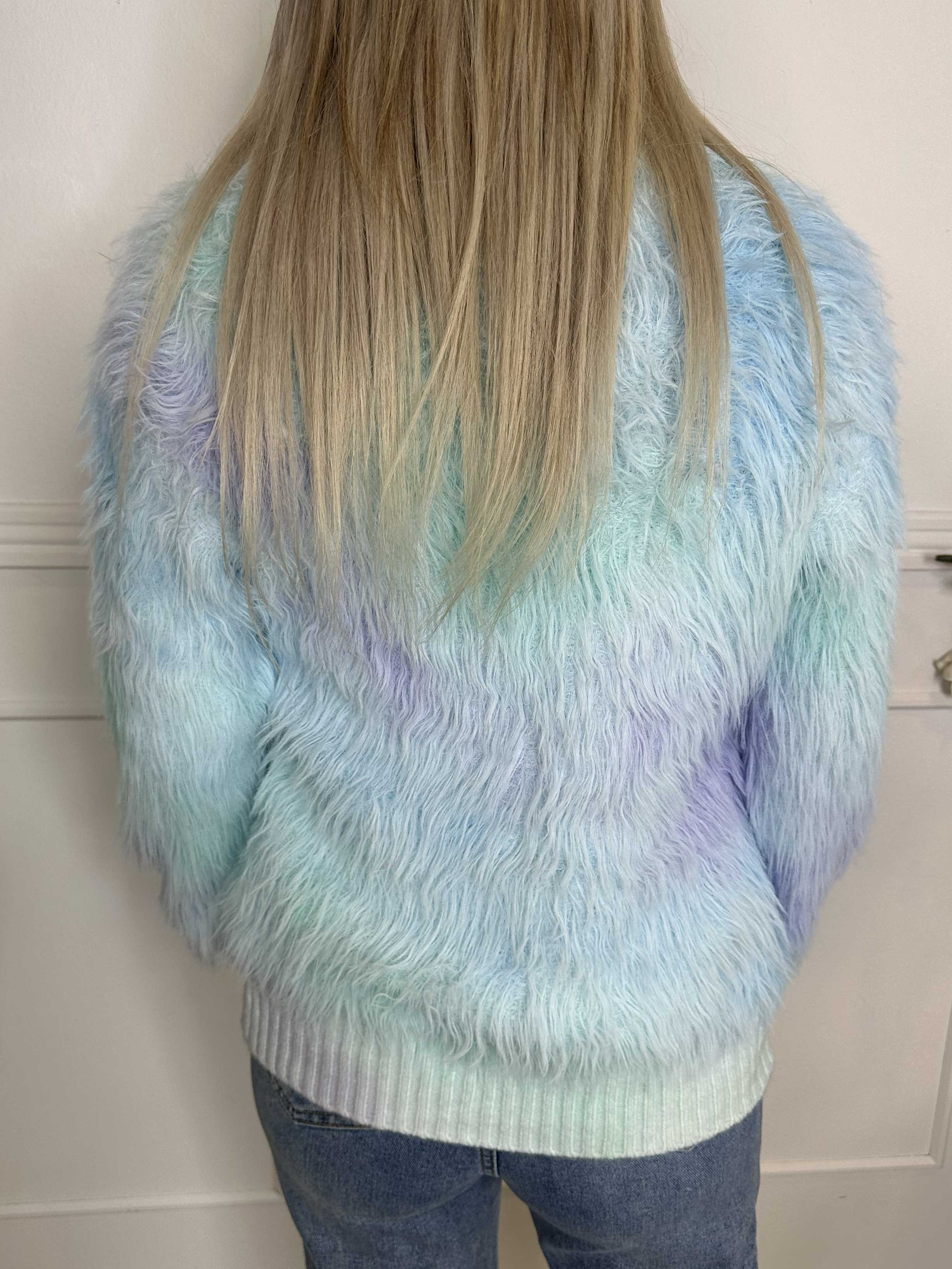 Duff - Sød fluffy cardigan i fine pastel farver
